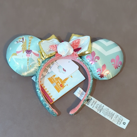 Disney Accessories - Disney Minnie Mouse Ears Headband King Arthurs Carousel 7/12 The Main Attraction